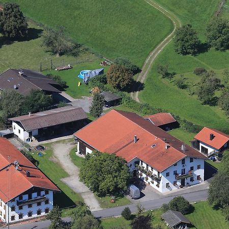 Apartmán Dowis-Hof Seeon-Seebruck Exteriér fotografie